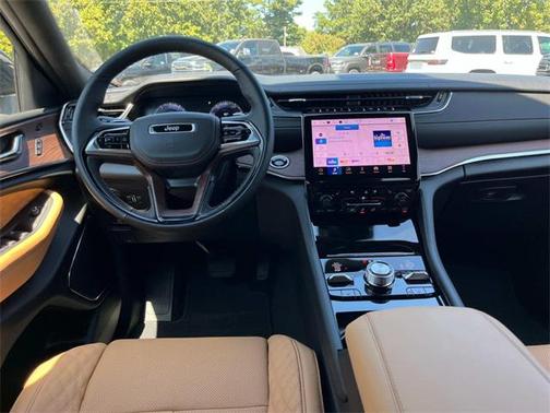 2025 Jeep Grand Cherokee L Summit