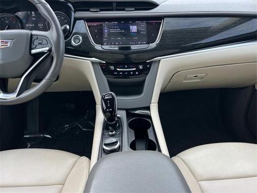 2021 Cadillac XT6 Premium Luxury AWD