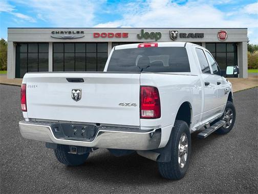 2018 RAM 3500 Tradesman Crew Cab 4x4 6'4' Box