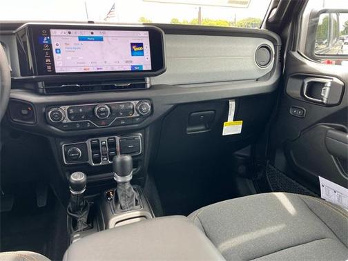 2025 Jeep Gladiator Sport S