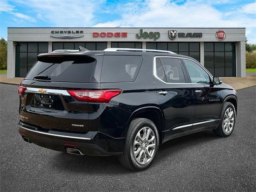 2021 Chevrolet Traverse Premier