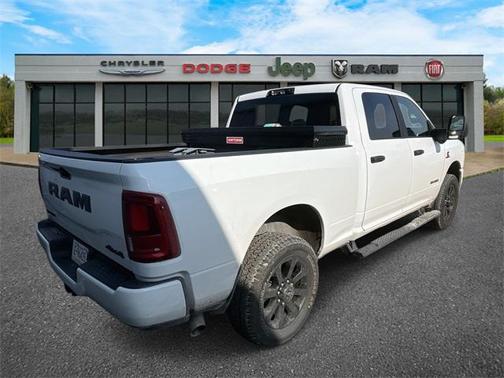 2025 RAM 2500 Big Horn Crew Cab 4x4 6'4' Box