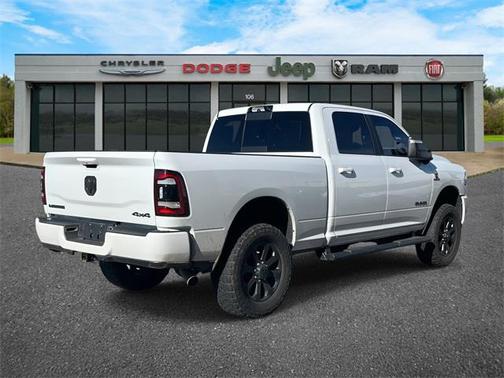 2023 RAM 2500 Laramie Crew Cab 4x4 6'4' Box
