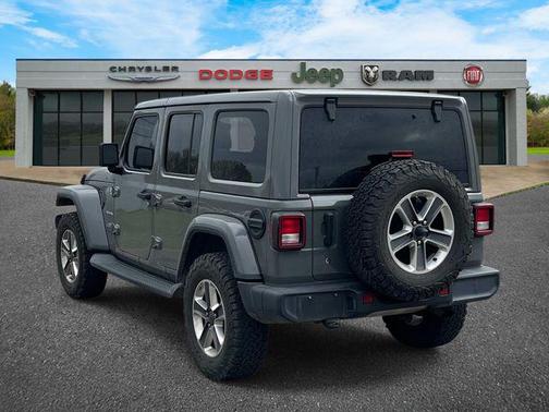 2020 Jeep Wrangler Unlimited Sahara