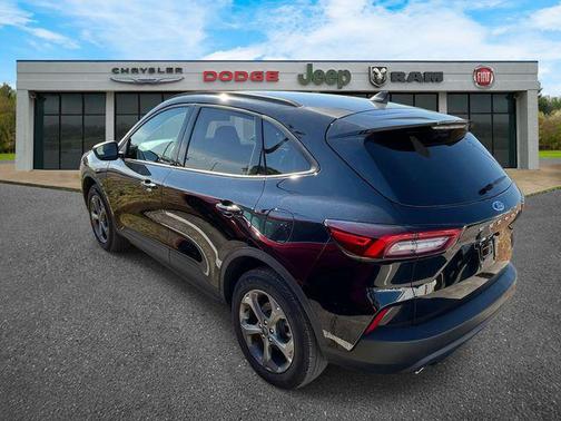 Black Metallic 2025 Ford Escape ST-Line