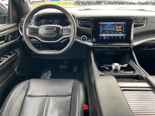 2024 Jeep Wagoneer L Series II 4x4