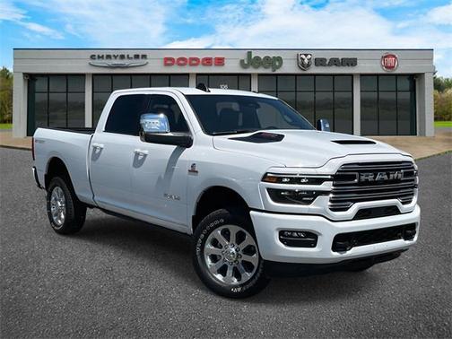 2025 RAM 2500 Laramie Crew Cab 4x4 6'4' Box