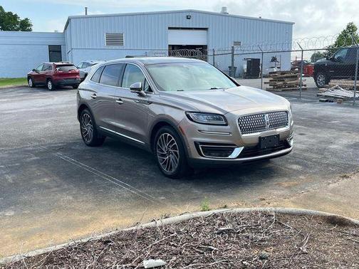 Iced Mocha 2020 Lincoln Nautilus Reserve