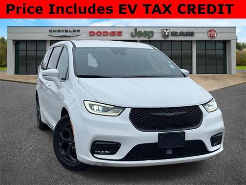 2022 Chrysler Pacifica Hybrid Touring L