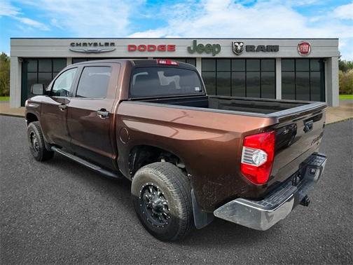 2017 Toyota Tundra SR5