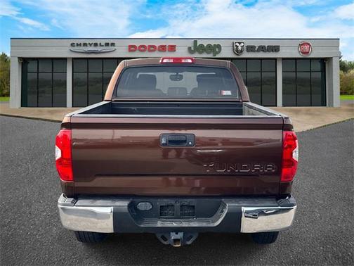 2017 Toyota Tundra SR5