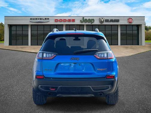 2020 Jeep Cherokee Trailhawk