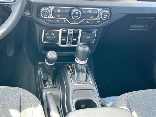 2025 Jeep Gladiator Sport S
