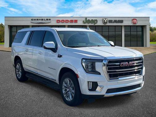 White Frost Tricoat 2023 GMC Yukon XL SLT