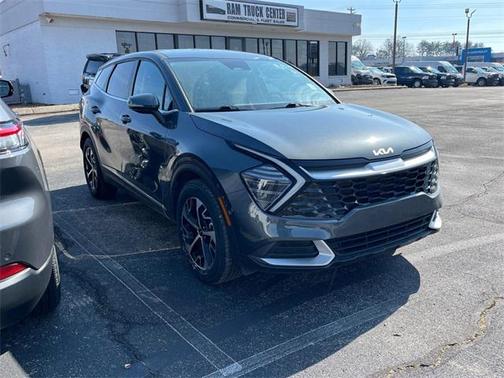 2024 Kia Sportage EX