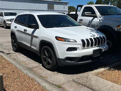 2016 Jeep Cherokee Sport