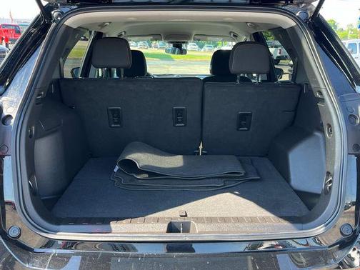 Mosaic Black Metallic 2024 Chevrolet Equinox 1LT