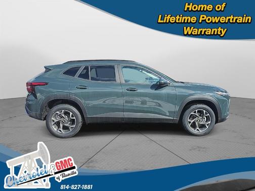 2025 Chevrolet Trax LT
