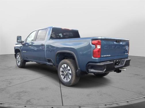 2025 Chevrolet Silverado 2500 Custom
