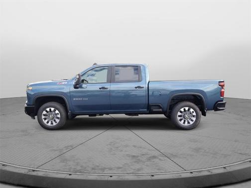 2025 Chevrolet Silverado 2500 Custom