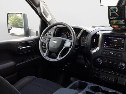 2025 Chevrolet Silverado 2500 Custom