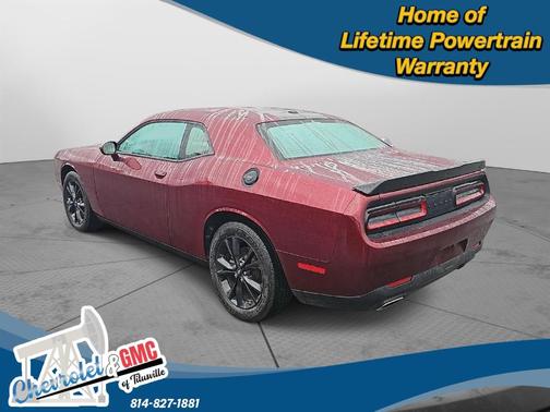 2022 Dodge Challenger SXT