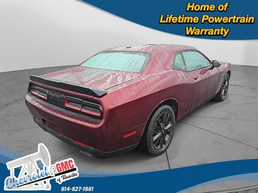 2022 Dodge Challenger SXT