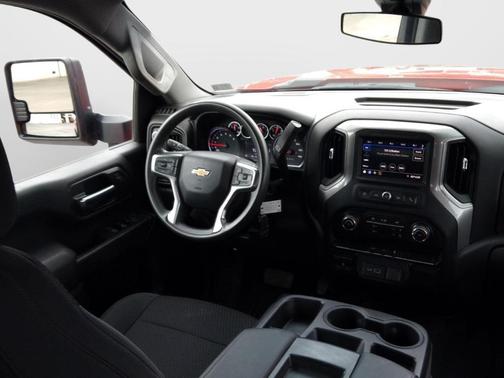 2022 Chevrolet Silverado 2500 Custom