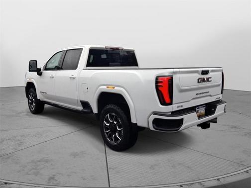 2024 GMC Sierra 2500 AT4