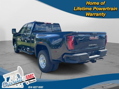 2025 GMC Sierra 3500 Denali