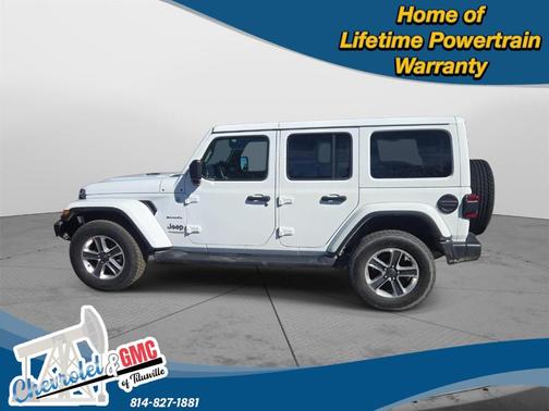 2022 Jeep Wrangler Unlimited Sahara