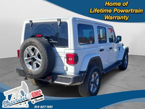 2022 Jeep Wrangler Unlimited Sahara