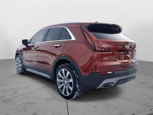 2021 Cadillac XT4 Premium Luxury