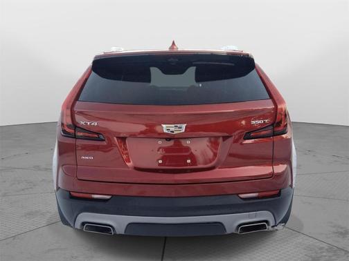 2021 Cadillac XT4 Premium Luxury