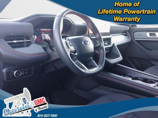 2025 Ford Explorer ST-Line