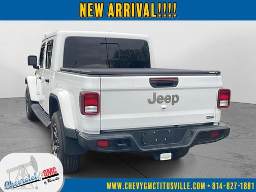 2022 Jeep Gladiator Overland