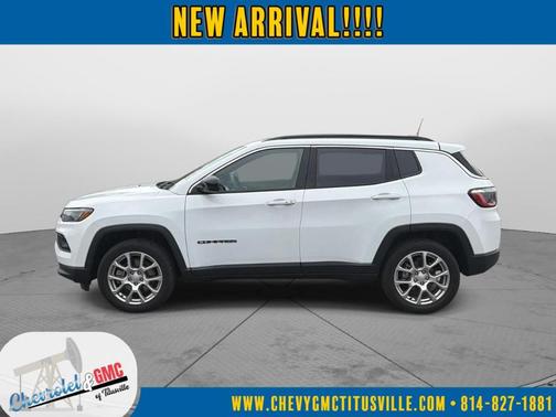Bright White Clearcoat 2023 Jeep Compass Latitude Lux