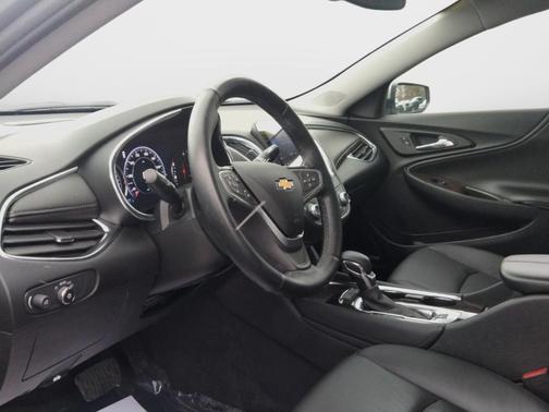 2023 Chevrolet Malibu 2LT