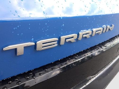 2026 GMC Terrain AWD AT4