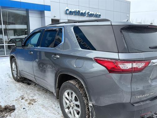 2020 Chevrolet Traverse LT Cloth