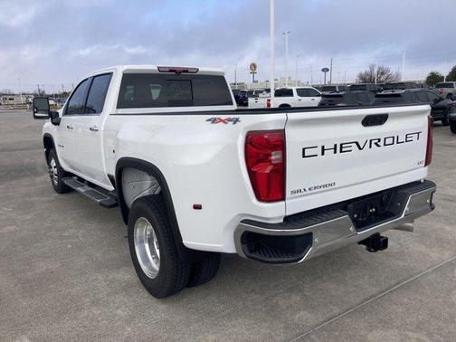 2025 Chevrolet Silverado 3500 LTZ