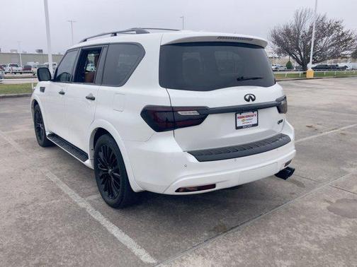 2021 INFINITI QX80 SENSORY