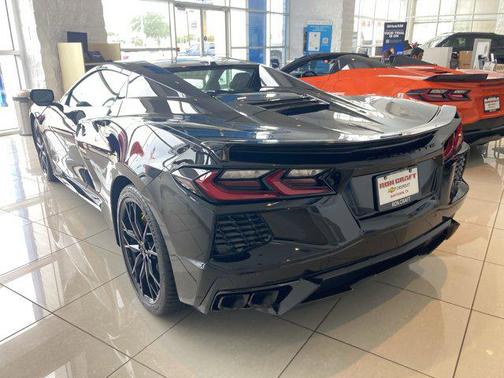 2025 Chevrolet Corvette Stingray w/3LT