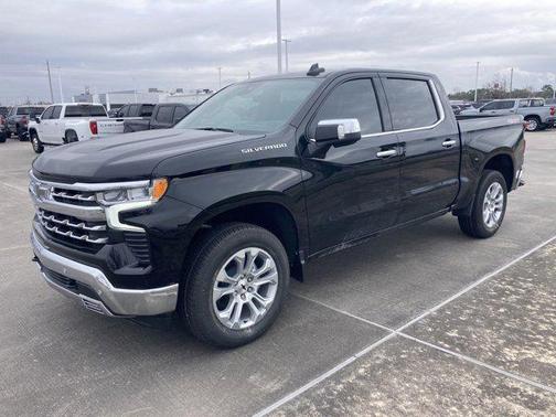 2025 Chevrolet Silverado 1500 LTZ