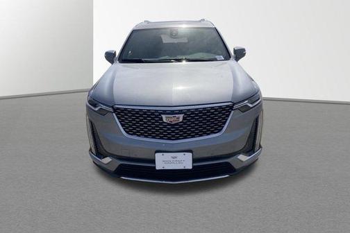 2025 Cadillac XT6 Luxury FWD