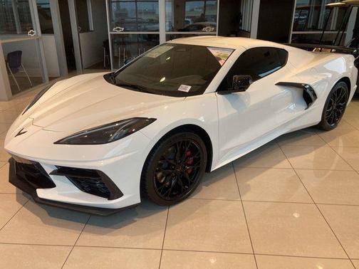 2025 Chevrolet Corvette Stingray w/3LT