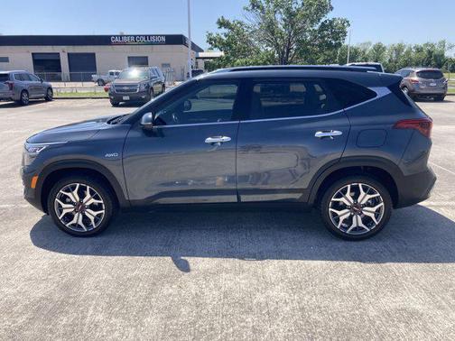 2023 Kia Seltos SX Turbo