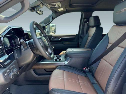 2025 Chevrolet Silverado 2500 High Country