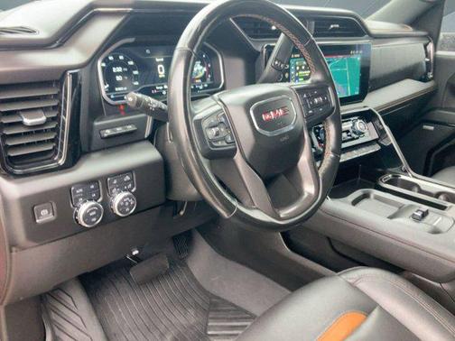 2024 GMC Sierra 2500 AT4