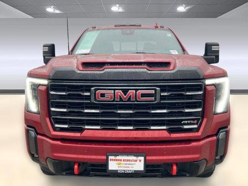2024 GMC Sierra 2500 AT4